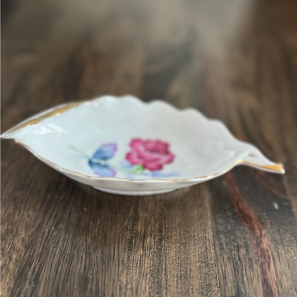 Vintage Porcelain Trinket Dish - Picture 3 of 5